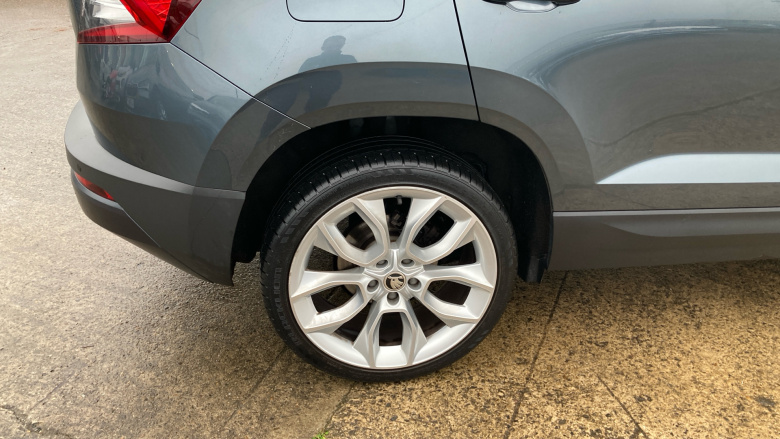 Skoda Karoq 1.5 TSI SE L 5dr DSG Petrol Estate